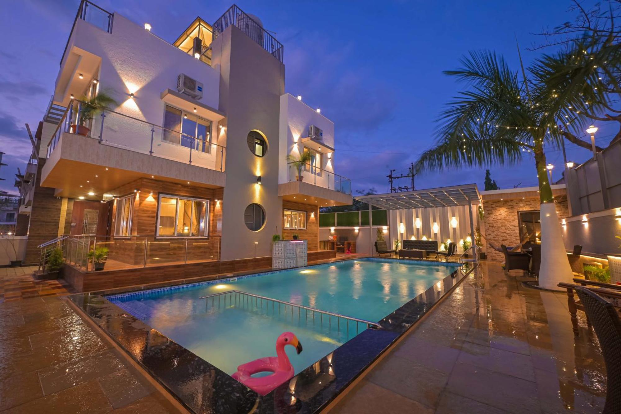 Azure Retreat Villa By Tropicana Stays Лонавала Экстерьер фото